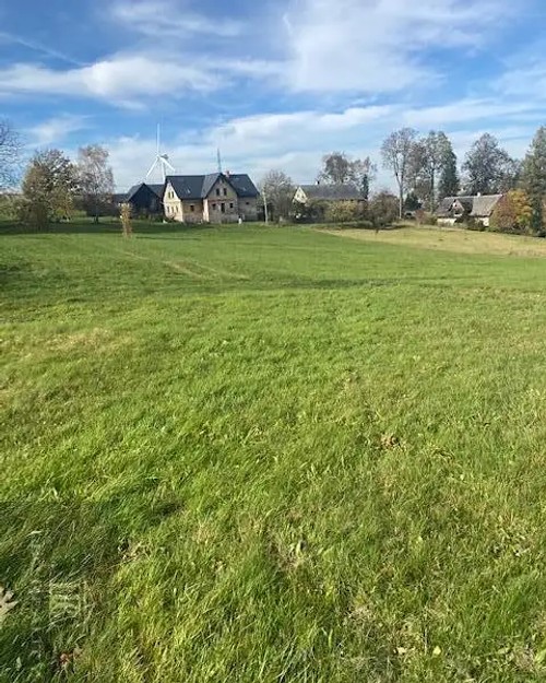 Prodej stavebního pozemku 2464 m²