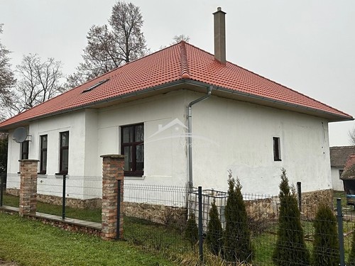 Prodaná chalupa 170 m², pozemek 2642 m²