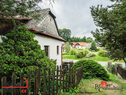Prodaná chalupa 95 m², pozemek 382 m²