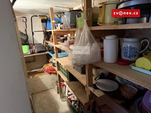 Prodaná chata 48 m², pozemek 420 m²