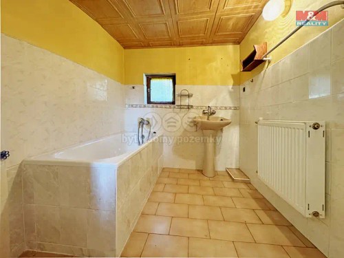 Prodaná chata 193 m², pozemek 607 m²