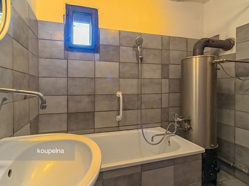 Prodaná chalupa 117 m², pozemek 2220 m²