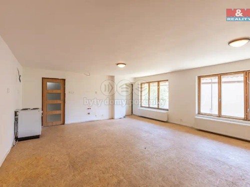 Prodej domu 220 m², pozemek 557 m²