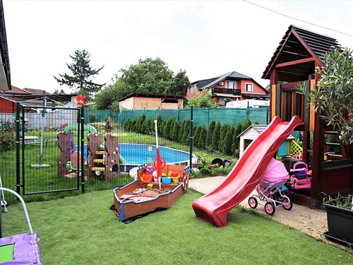 Prodej domu 176 m², pozemek 1648 m²