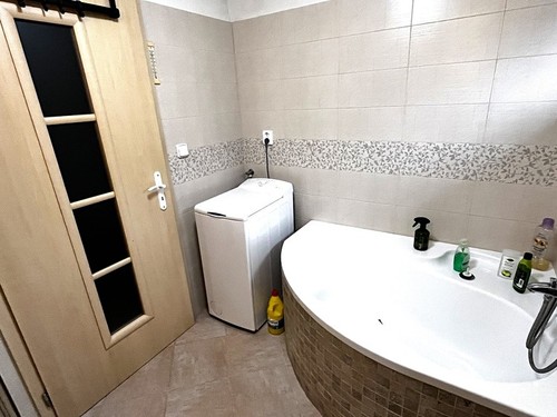 Prodaný dům 120 m², pozemek 800 m²