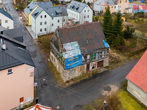 Prodaná chata 250 m², pozemek 942 m²