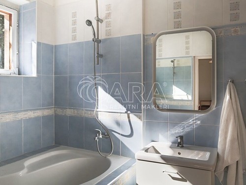 Prodaný dům 270 m², pozemek 908 m²