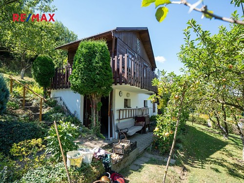 Prodaná chata 23 m², pozemek 375 m²