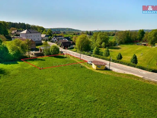Prodej stavebního pozemku 1000 m²
