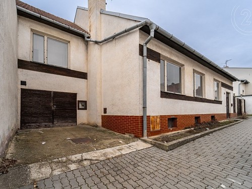 Prodaný dům 298 m², pozemek 540 m²