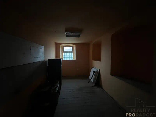 Prodej domu 549 m², pozemek 598 m²