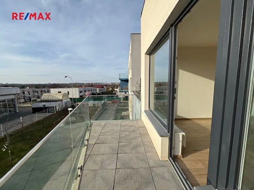Prodej bytu 2+kk 64 m²