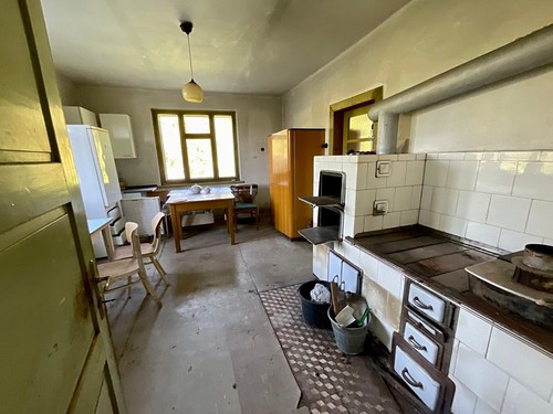 Prodaný dům 410 m², pozemek 12903 m²