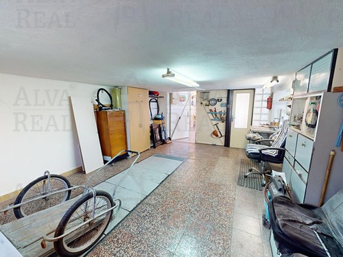 Prodaný dům 240 m², pozemek 1305 m²
