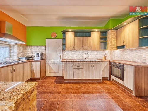 Prodaný dům 220 m², pozemek 2191 m²