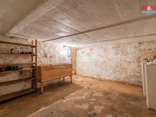Prodaný dům 100 m², pozemek 3541 m²