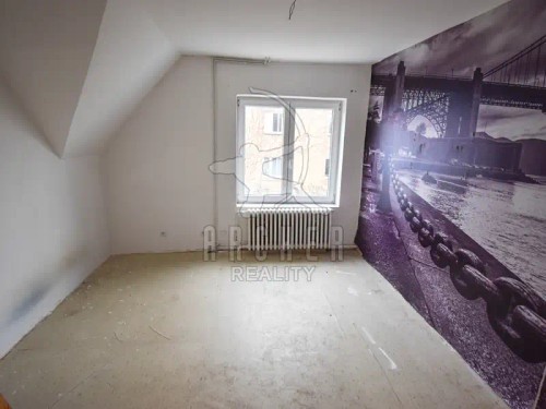 Prodej domu 282 m², pozemek 588 m²