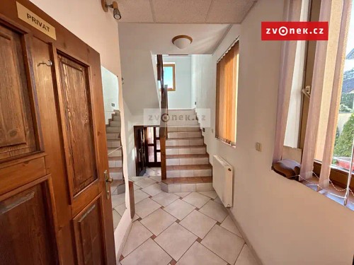 Prodaný dům 302 m², pozemek 430 m²