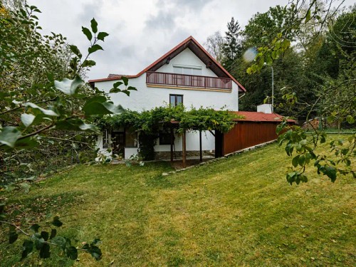 Prodaný dům 260 m², pozemek 907 m²