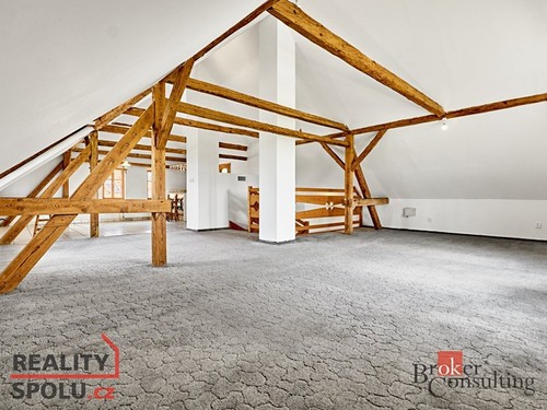 Prodaný dům 200 m², pozemek 1092 m²