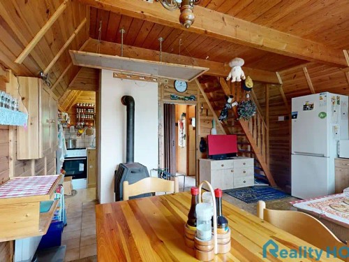 Prodaná chata 77 m², pozemek 100 m²