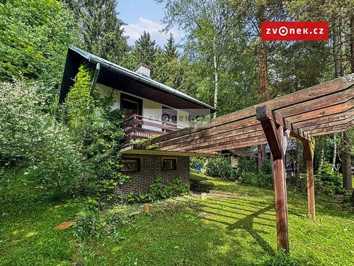 Prodaná chata 60 m², pozemek 654 m²