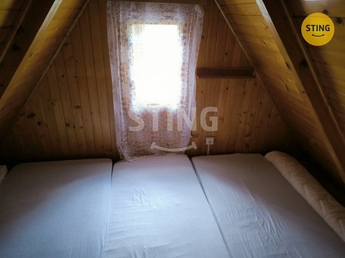 Prodaná chata 50 m², pozemek 376 m²