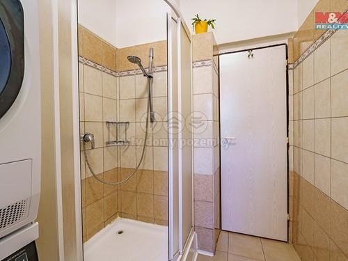 Prodaný dům 337 m², pozemek 947 m²