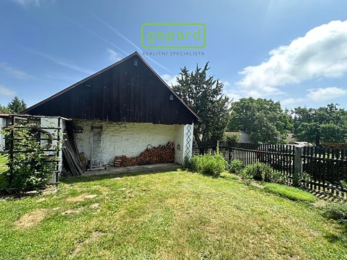 Prodaná chalupa 70 m², pozemek 379 m²