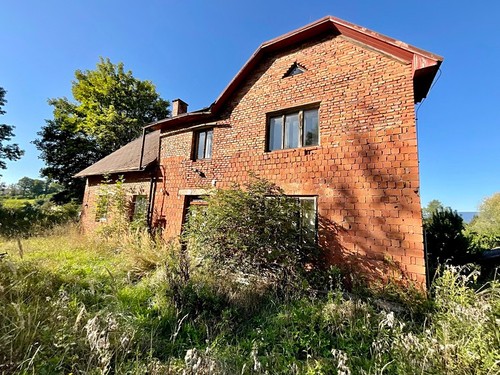 Prodaný dům 410 m², pozemek 12903 m²