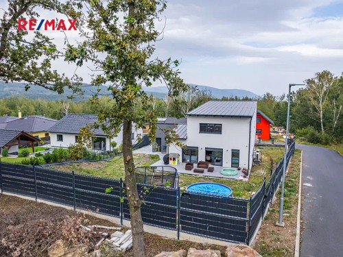 Prodaný dům 197 m², pozemek 894 m²