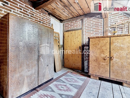 Prodaná chata 324 m², pozemek 1752 m²