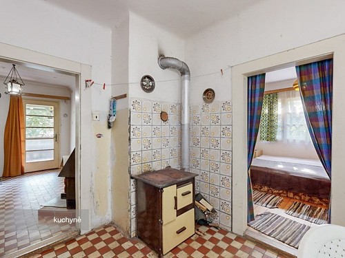 Prodaná chata 77 m², pozemek 484 m²