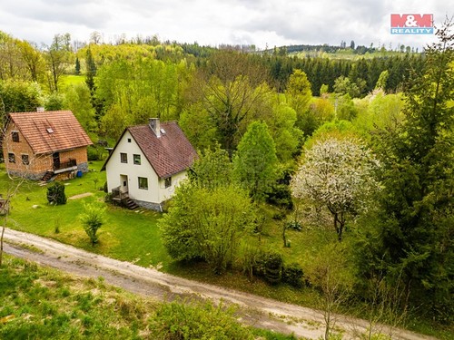 Prodaná chata 70 m², pozemek 793 m²