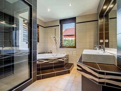 Prodaný dům 186 m², pozemek 2412 m²
