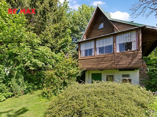 Prodaná chata 42 m², pozemek 689 m²