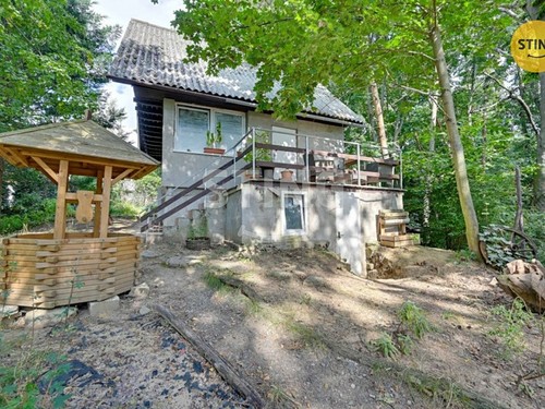 Prodaná chata 81 m², pozemek 166 m²