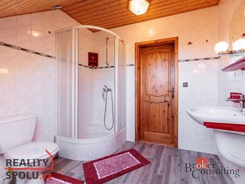 Prodaný dům 180 m², pozemek 2132 m²