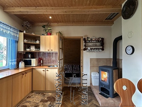 Prodaná chata 72 m², pozemek 432 m²
