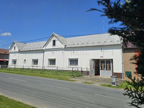 Prodaný dům 240 m², pozemek 1305 m²
