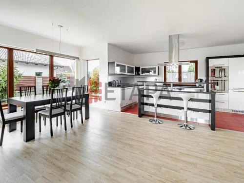 Prodaný dům 176 m², pozemek 782 m²