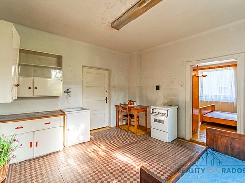 Prodaný dům 250 m², pozemek 911 m²