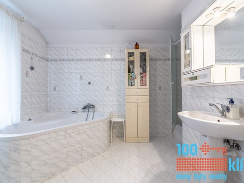 Prodaný dům 143 m², pozemek 1078 m²