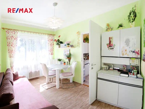 Prodaný dům 230 m², pozemek 1001 m²