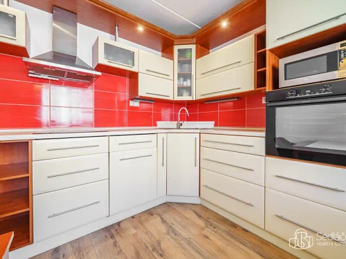 Prodej bytu 3+1 77 m²