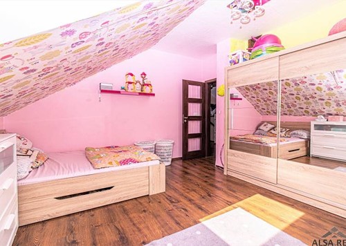 Prodaný dům 160 m², pozemek 1000 m²