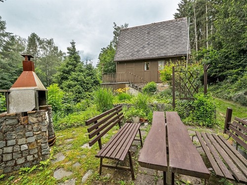 Prodaná chata 60 m², pozemek 238 m²