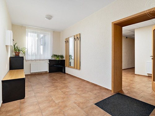 Prodaný dům 406 m², pozemek 2381 m²