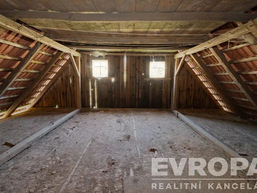 Prodej chalupy 130 m², pozemek 10110 m²