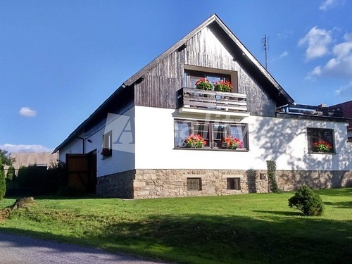 Prodaná chalupa 275 m², pozemek 1353 m²